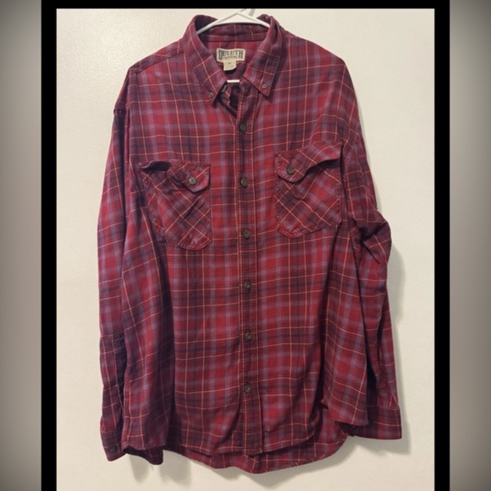 Duluth Trading Co Red Casual Button Down Shirt